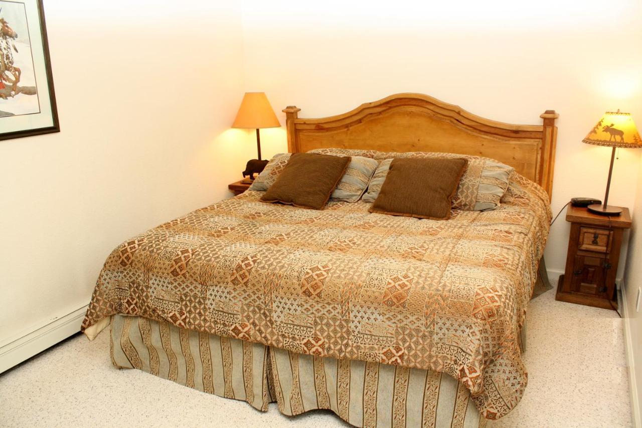 Pinecreek #I - 1 Bedroom - Close To Town - Shuttle To Slopes - Pool And Hot Tub Access Брекенридж Экстерьер фото