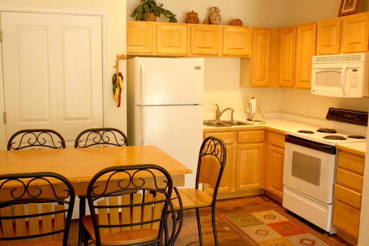 Pinecreek #I - 1 Bedroom - Close To Town - Shuttle To Slopes - Pool And Hot Tub Access Брекенридж Экстерьер фото